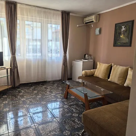 Family Alfa Hotel 3*